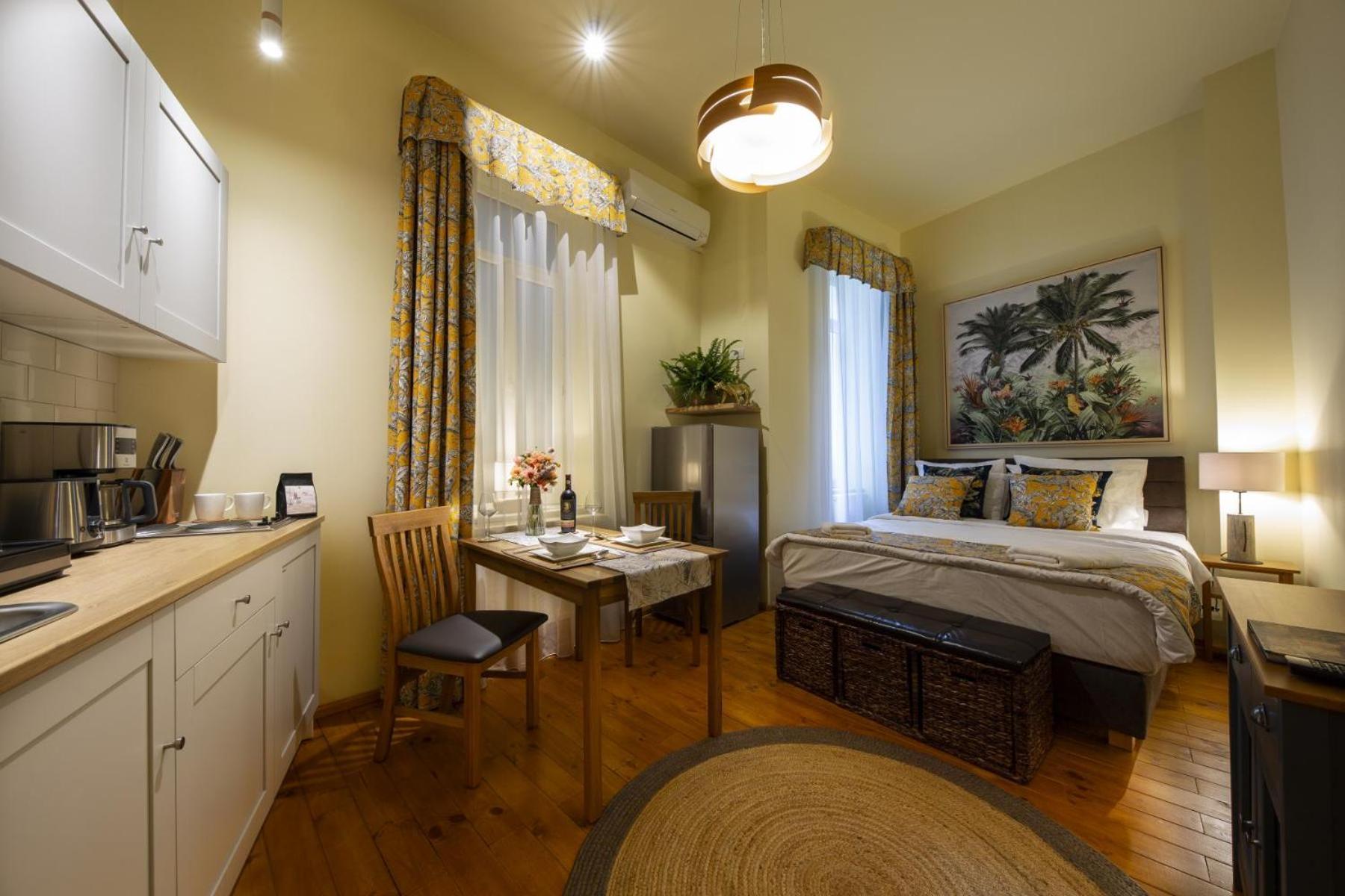 Rainforest Studio Downtown By Pretty Apartments بوخارست المظهر الخارجي الصورة