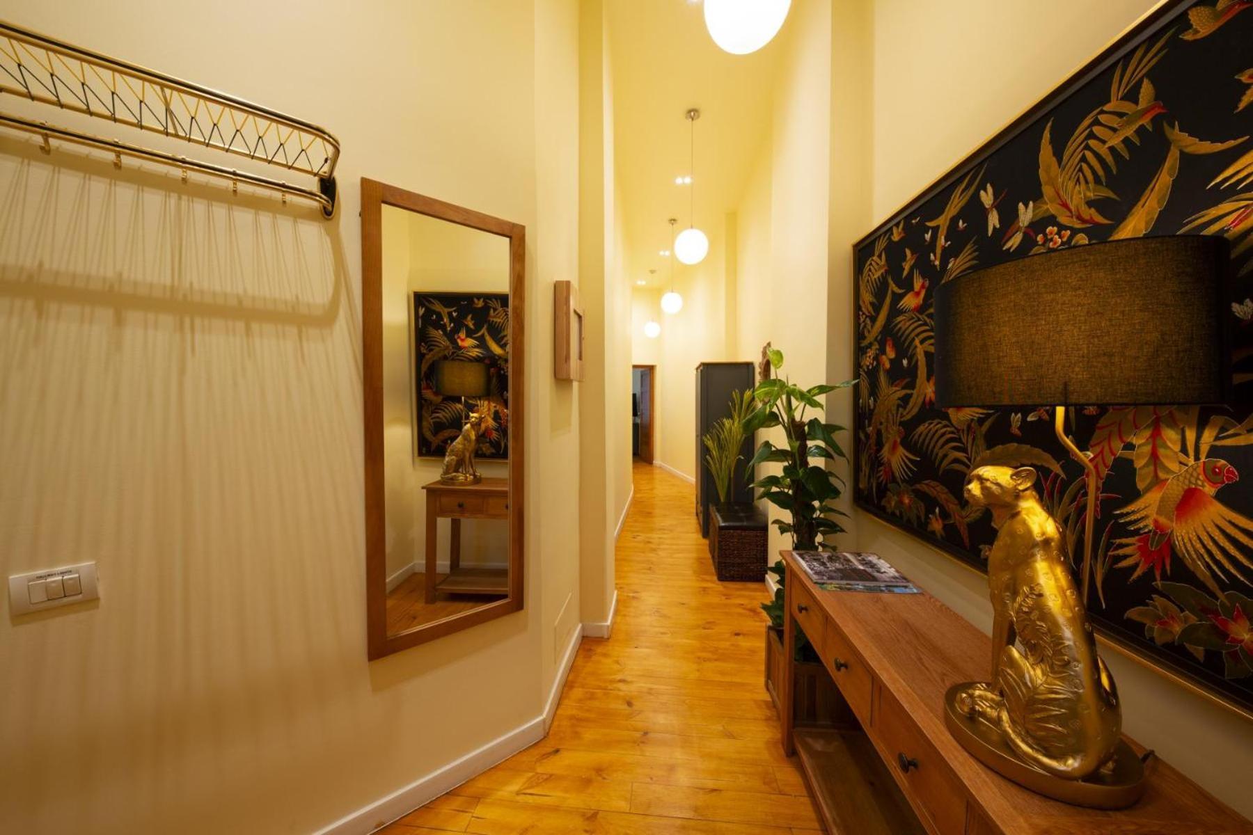 Rainforest Studio Downtown By Pretty Apartments بوخارست المظهر الخارجي الصورة